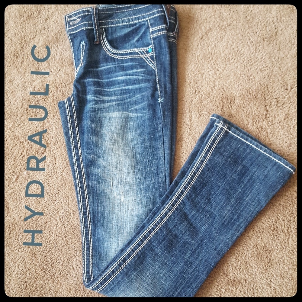 *   Hydraulic Bailey  jeans. 40